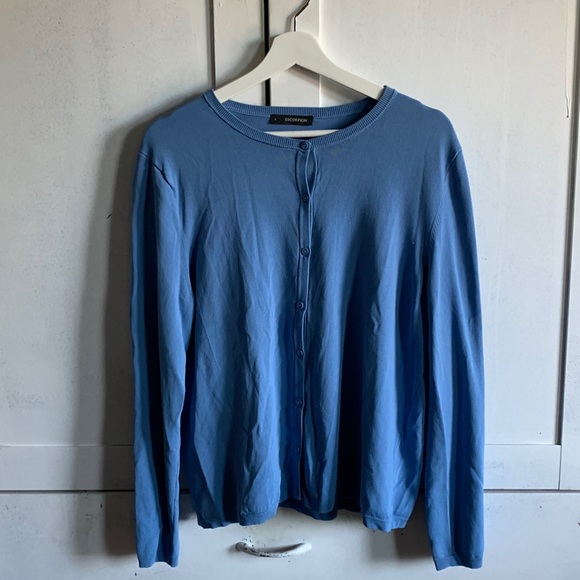 BLUE BUTTON UP CARDIGAN - Picture 2 of 9